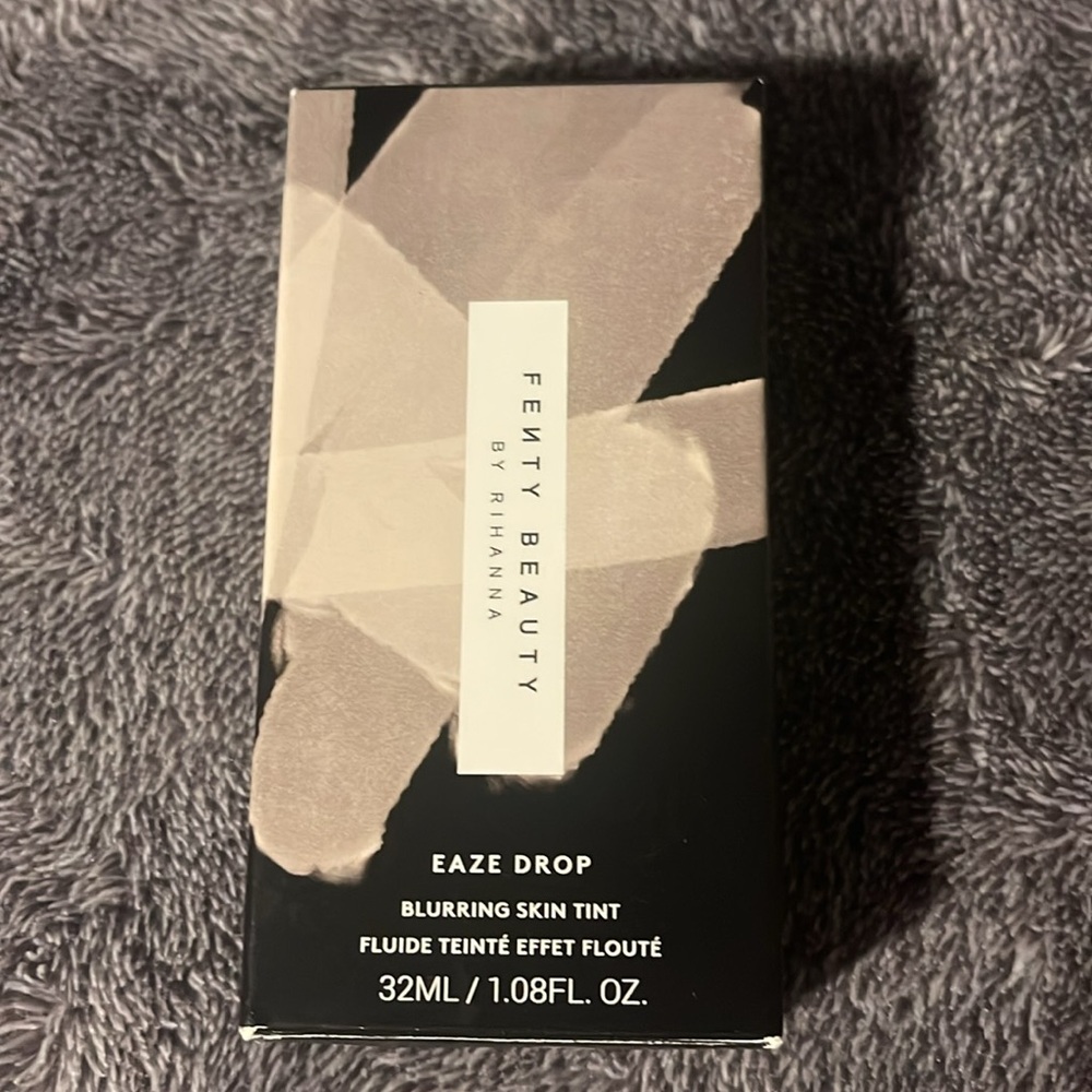 Fenty Shade 2 Eaze Drop Blurring Skin Tint - Picture 3 of 5
